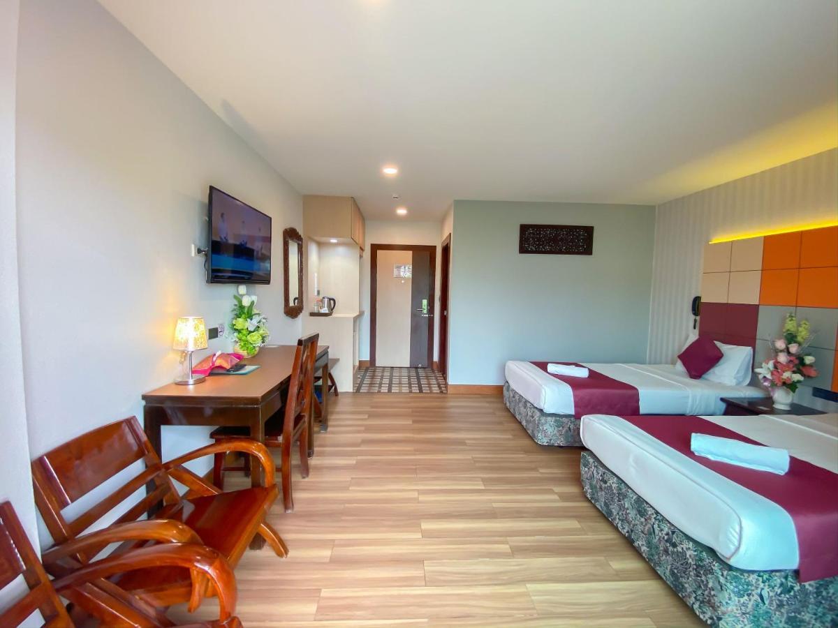 East Inn 15 Rayong - Sha Certified Экстерьер фото